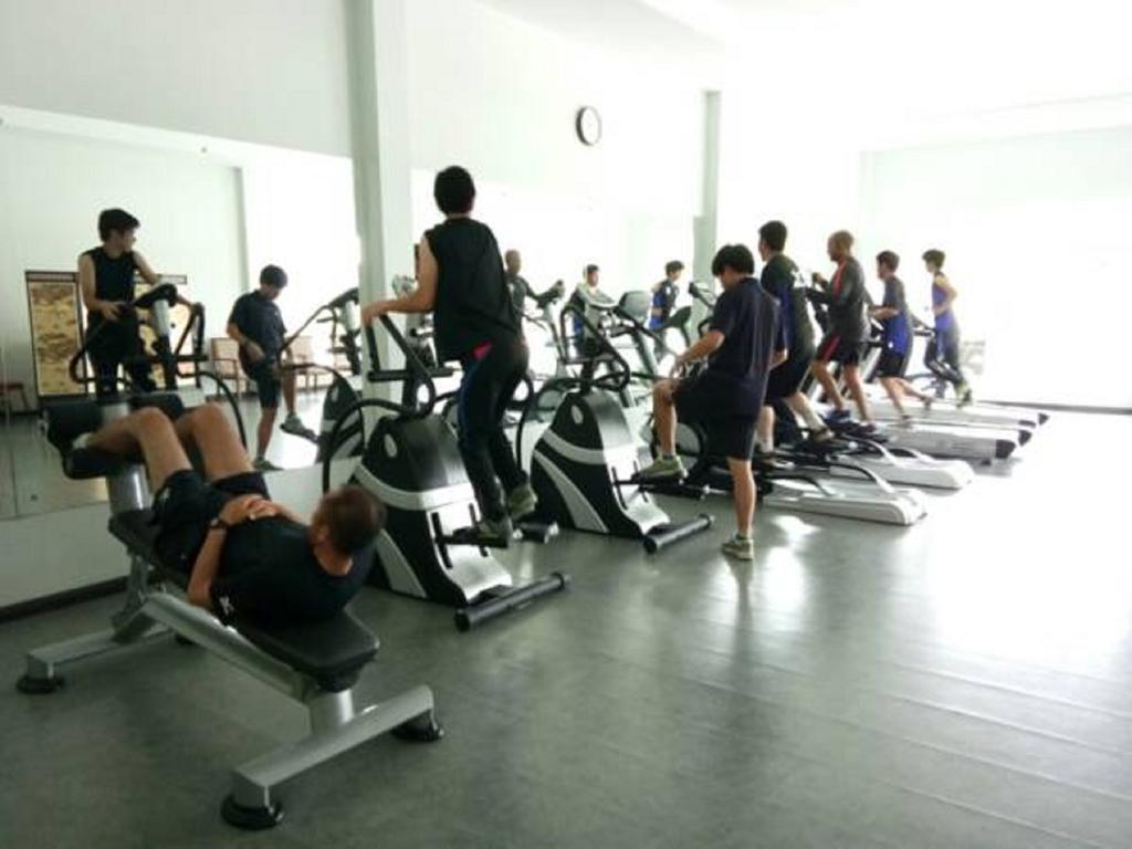 โรงแรมเมียมาร์ สปอร์ต ย่างกุ้ง ภายนอก รูปภาพ